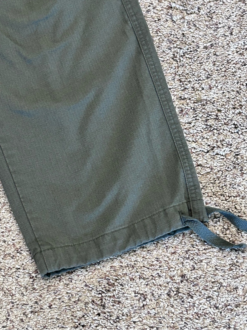 Herschel Supply Company Olive Green Cargo Pants Men’s 32 - Picture 13 of 16